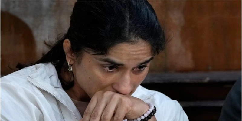 मला या स्थितीत आणण्यासाठी खूप धन्यवाद..; कुस्तीपटू विनेश फोगटने पद्मश्री आणि अर्जुन पुरस्कार केले परत