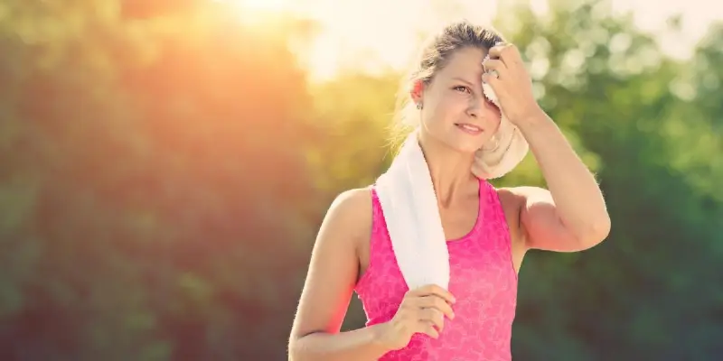 Summer Health Tips : कडाक्याच्या उन्हाळ्यात घ्या आरोग्याची काळजी, फॉलो करा 'या' 5 टिप्स