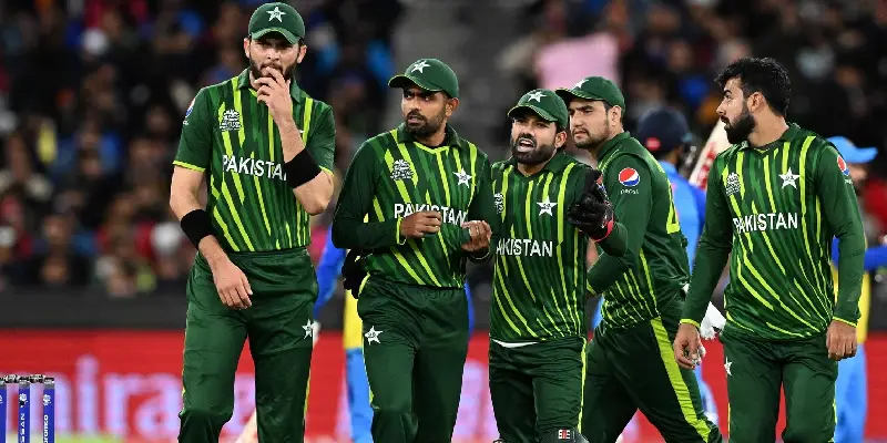 Pakistan Cricket Team | पाकिस्तान संघ यंदा टी20 विश्वचषक जिंकणार? माजी प्रशिक्षक म्हणाले, "ते डार्क हॉर्स आहेत"