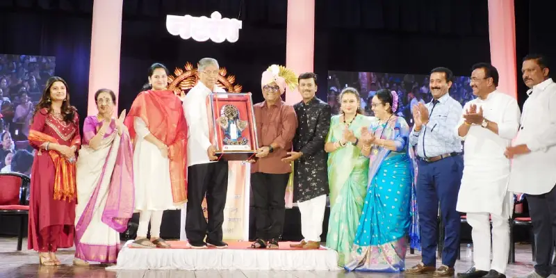 Pune News | 28 वा शाहीर मधु कडू प्रतिष्ठान कला गौरव पुरस्कार विनोदी अभिनेते भाऊ कदम यांना प्रदान