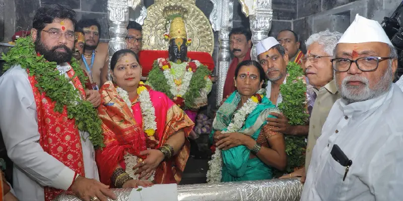 Eknath Shinde | एकनाथ शिंदेंच्याहस्ते शासकीय विठ्ठल-रुक्मिणीची महापूजा संपन्न, यंदा या शेतकऱ्याला मिळाला पूजेचा मान