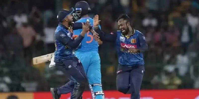 IND VS SL | तब्बल 36 महिन्यांनंतर श्रीलंकेने भारताला झुकवले, दुसऱ्या एकदिवसीय सामन्यात 32 विकेट्सने विजय