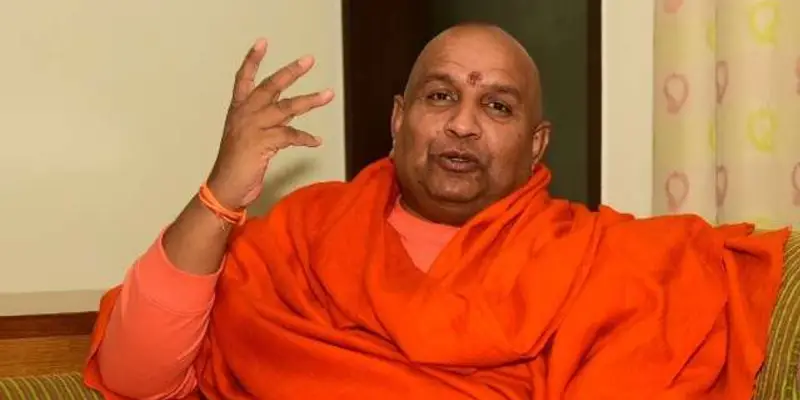 'ठाकरे बंधू, मी मुंबईत येतोय, औकात असेल तर हात लावून दाखवा; हात तोडला नाही तर बघा'